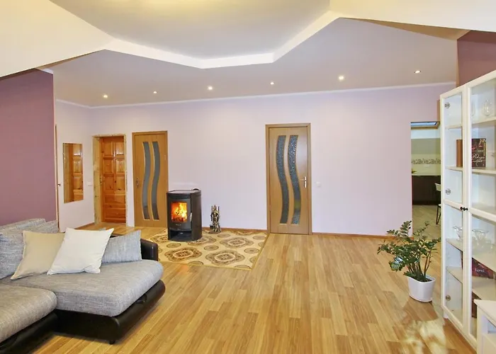 Apartments By The Lake With Fireplace